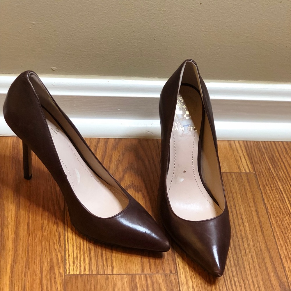 Vince Camuto Pumps